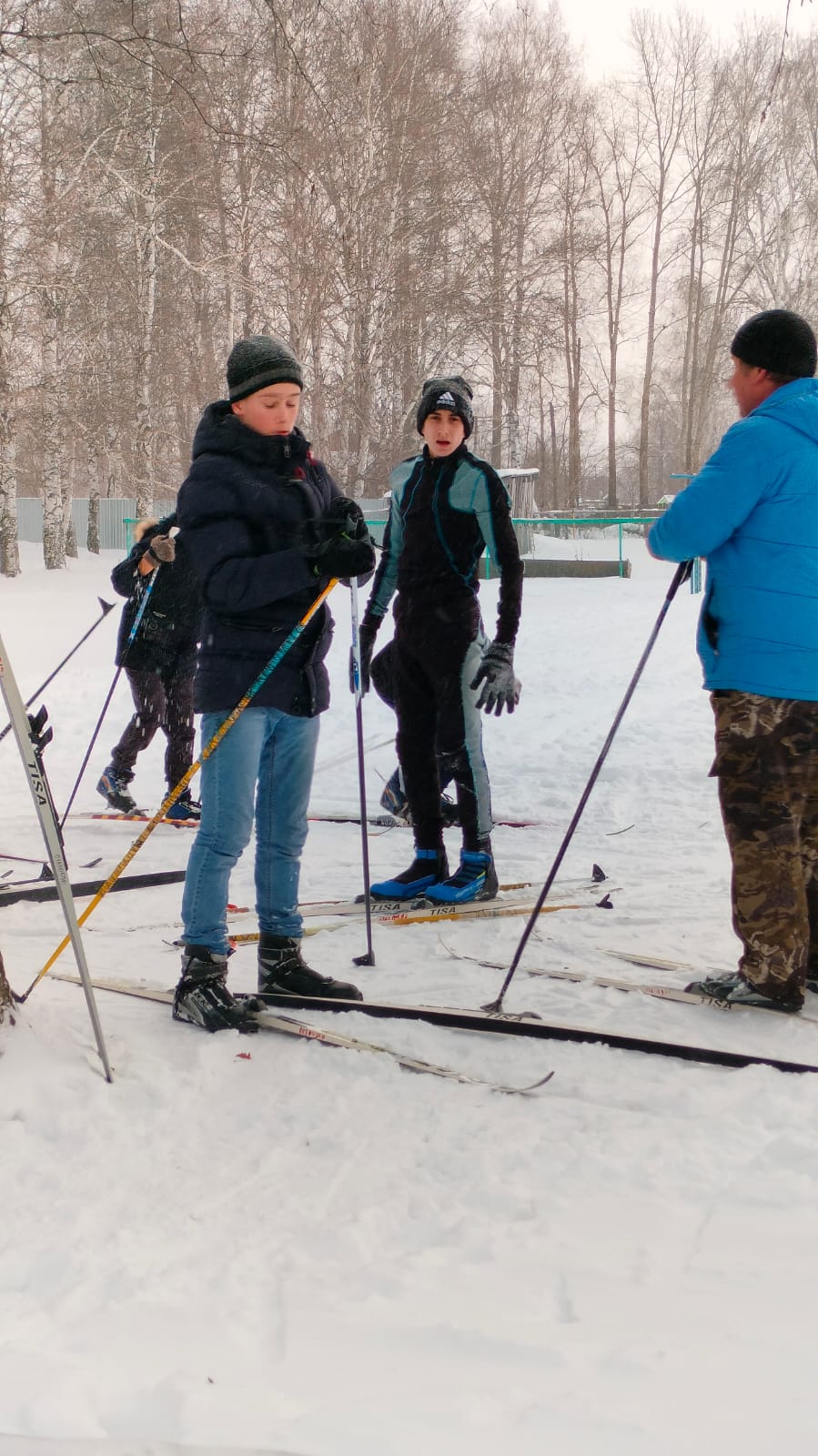 Подготовка к лыжным соревнованиям.